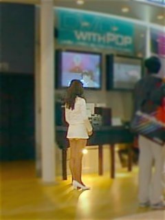 立ち姿が美しい…