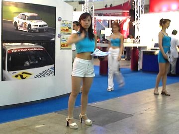 $B%+%?%m%0$rG[$k$N$,H`=w$N;E;v$G$9!#(B