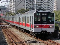 7715