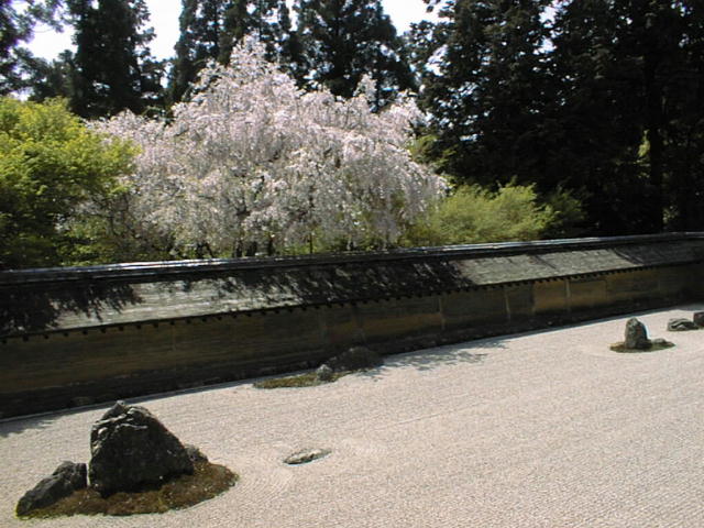 �Β�