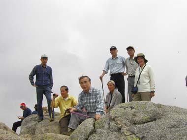 奥秩父最高峰の北奥千丈にて。