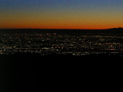 �g���x���牡�l���ʁB