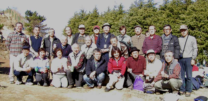 �啽�R�ŏW���B