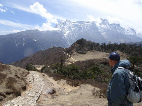シェルパ・リゾートに向かう